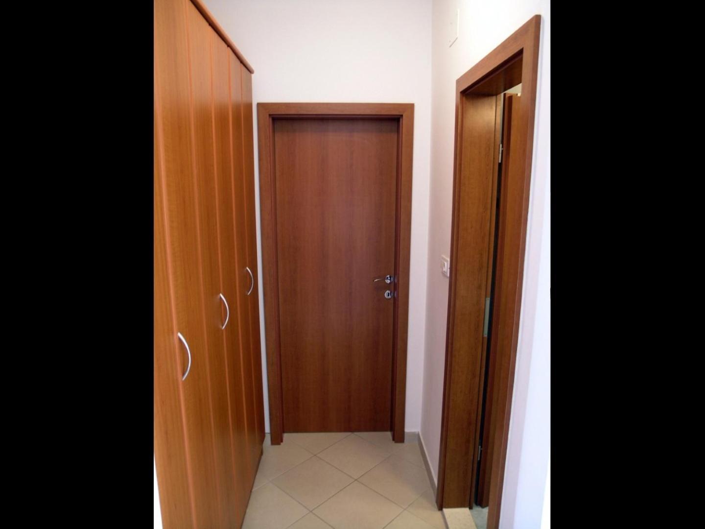 Apartments Aurelius - Relaxing With Gorgeous View โตรกีร์ ภายนอก รูปภาพ